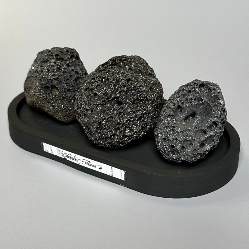 Диффузор вулканический Black Stone из камней с Тенерифе, Испания на подставке c парфюмом