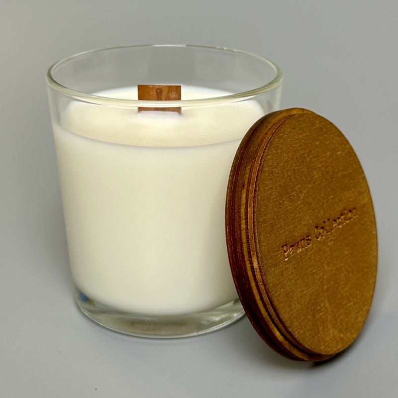 Свеча для антуража и атмосферы Candle Home 250 мл с деревянным фитилём