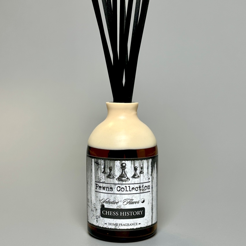 Аромадиффузор с палочками CHESS HISTORY 100 мл по мотивам парфюма Black Opium