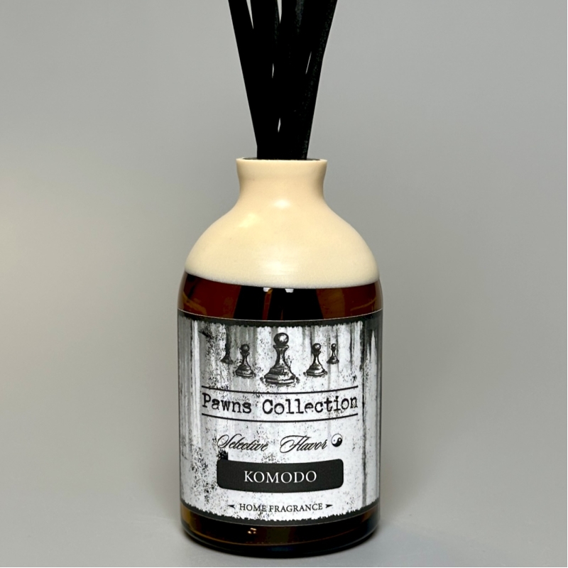 Аромадиффузор с палочками KOMODO 50 мл по мотивам парфюма Good Girl