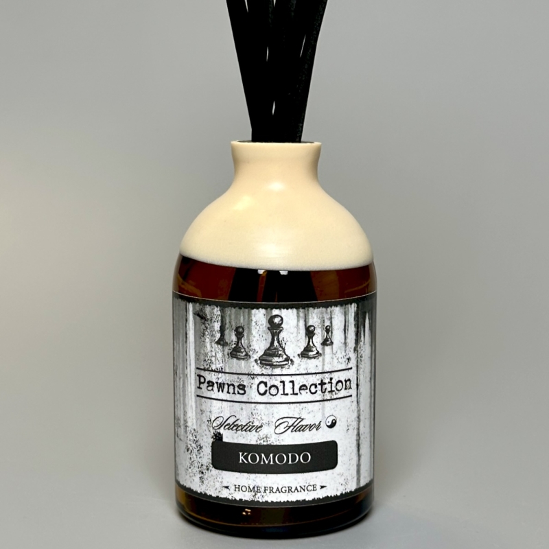 Аромадиффузор с палочками KOMODO 50 мл по мотивам парфюма Good Girl