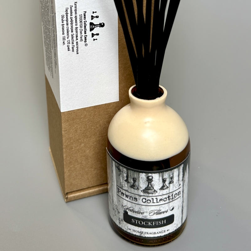 Аромадиффузор с палочками STOCKFISH 100 мл по мотивам парфюма Lost Cherry