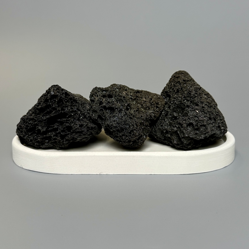 Диффузор Volcanic Stand из вулканических камней с Тенерифе на подставке и набор рум–спрея